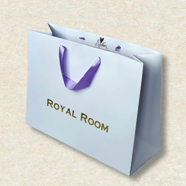 Заказать бумажные пакеты с логотипом (Royal Room)